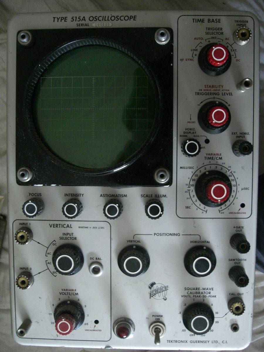 Oscilloscope Tektronix 515A.jpg