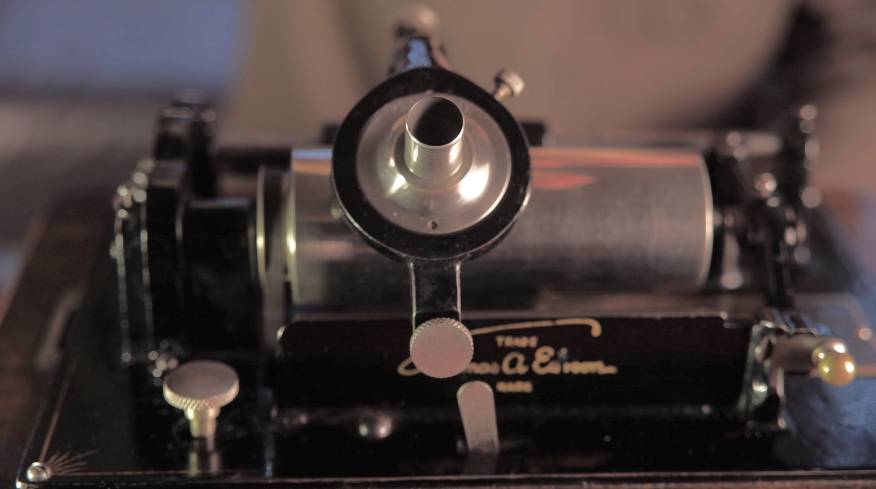 Edison Standard Phonograph-5.jpg