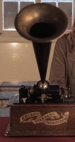 Edison Standard Phonograph-8.jpg
