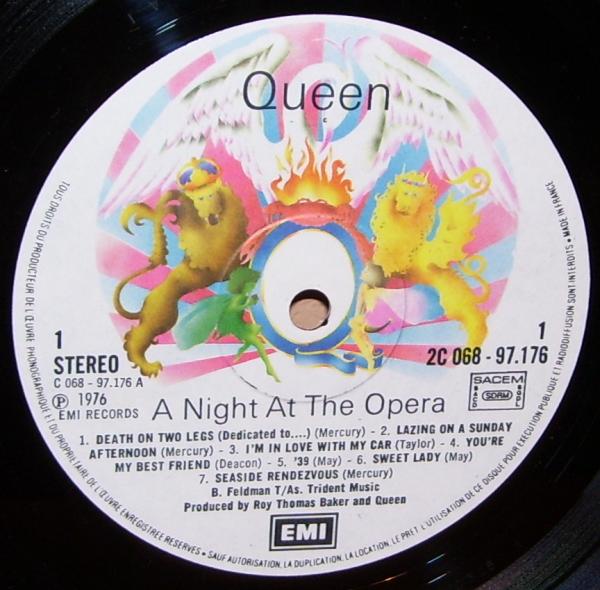 33T-Queen-A_Night_At_The_Opera-1975-4.jpg