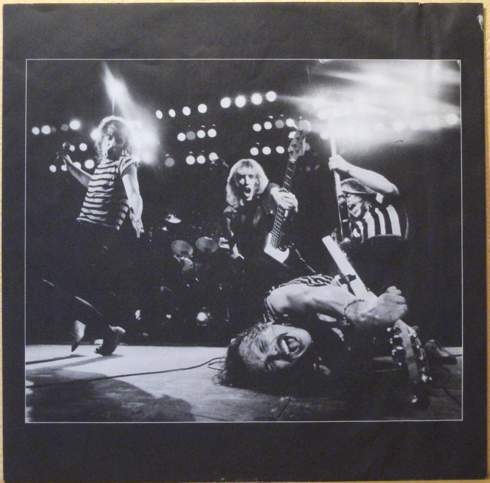 33T Scorpions - Blackout - 1982 -3.jpg