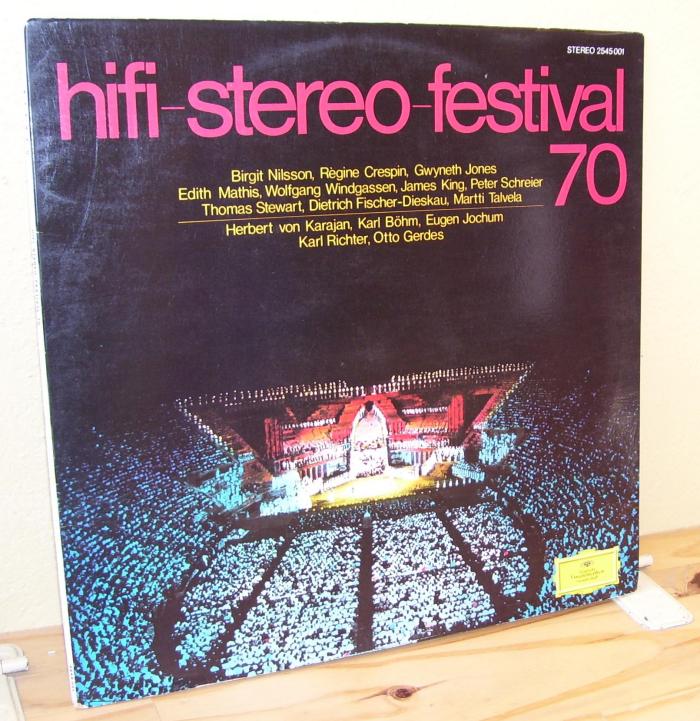 HIFI stereo festival -1 small.jpg