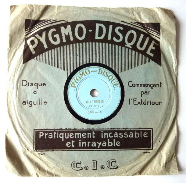 Joli tambour. 78T 15cm PYGMO-DISQUE 506.   (1R).JPG