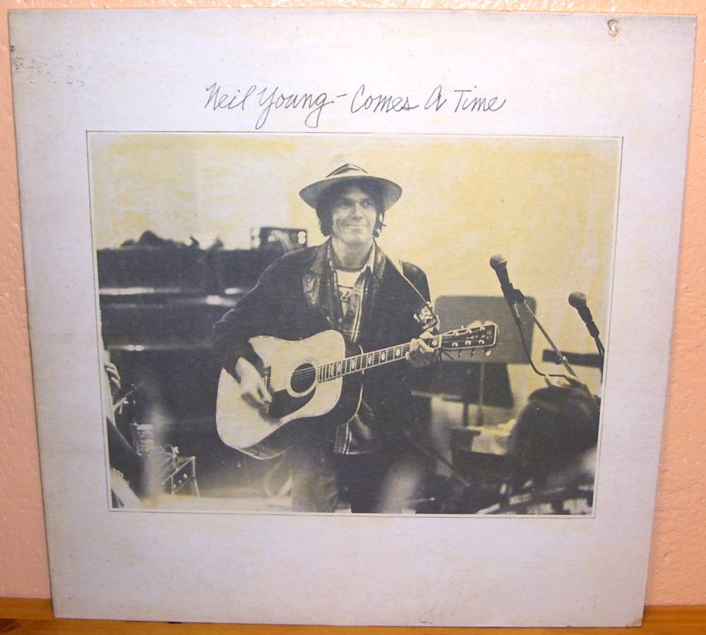 33T Neil Young - Comes a time - 1978.jpg
