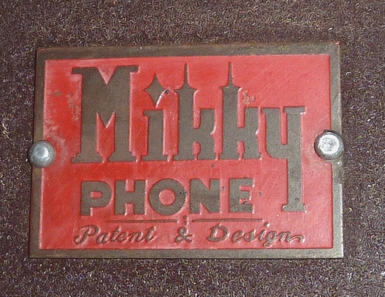 MIKKY PHONE.    (7).JPG