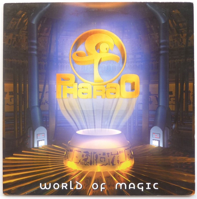 PHARAO. World of magic. 45T 30cm DAN 6613363 DANCE POOL-SONY. 1995.    (R1).JPG